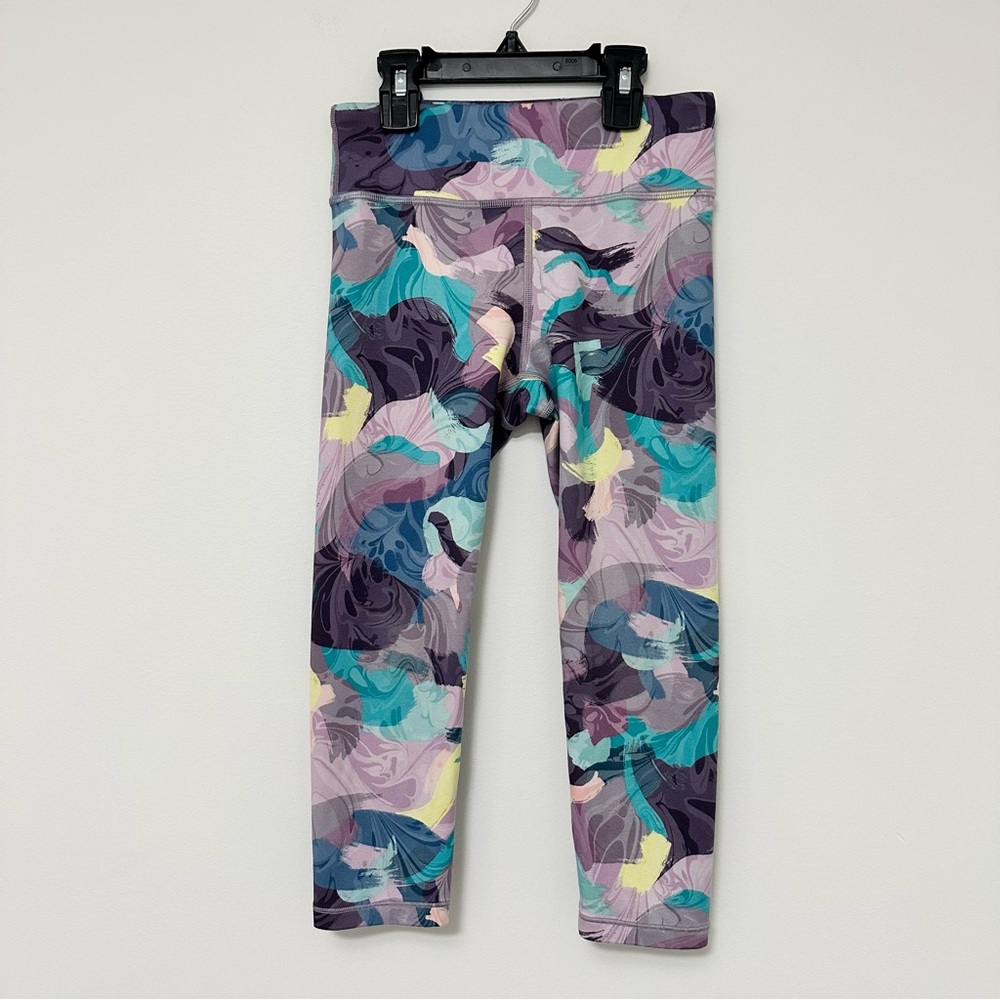 Athleta Girl Printed Chit Chat Capri Leggings Purple, Blue, Yellow Swirl Size 8